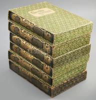 Az Érdekes Újság Dekameronja 1-4., 6-7. kötet. Szerk.: Kabos Ede. Száz magyar író száz legjobb novellája. Bp.,, é.n., Légrády. A szerzők arcképeivel. Kiadói aranyozott egészvászon-kötések, kiadói kartontokokban, festett felső lapélekkel, a kartontokokon és a borítókon kopásnyomokkal, az egyik kartontokon kis sérülésekkel.