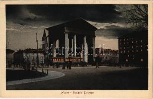 Milano, Milan; Piazzale Ticinese / city gate at night