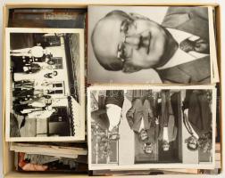 Kb. 700 db vegyes fotó, sokféle témában