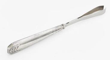 Ezüst(Ag) csipesz, jelzett, h: 14,5 cm, bruttó: 18,4 g