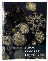 Hatházi Gábor: Sírok, kincsek, rejtélyek. Híres középkori régészeti leletek Kiskunhalas környékén. Kiskunhalas, 2005, Thorma János Múzeum. 224 p. Magyar, angol és német nyelven. Színes és fekete-fehér képekkel, ábrákkal gazdagon illusztrált. Kiadói kartonált papírkötés.