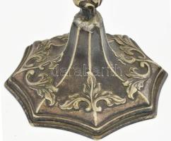 Antik historizáló gyertyatartó pár, XIX. sz. vége/XX. sz. eleje, ezüstözött fém, jelzés nélkül, kopá...