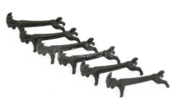 6 db antik figurális kos fém késbak, h: 8,5 cm, m: 3,5 cm