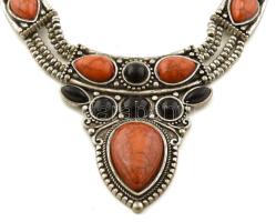 Marokkói nyakék, jó állapotban, h: 40 cm