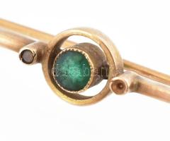 Arany (Au) 14 K bross zöld kővel, jelzett, h: 5 cm, bruttó: 2,3 g