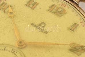 Arany (Au) 14 K Omega zsebóra, jelzett, jár, d: 5 cm, bruttó: 68,3 g