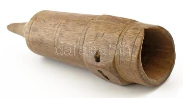 Kaszakő tartó kaszáláshoz. Göcsej, Faragott szaru XIX. sz. 26 cm