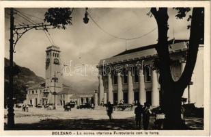 1929 Bolzano, Bozen (Südtirol); La nuova stazione Ferroviaria con la torre / the new railway station with tower, automobiles (glue marks)
