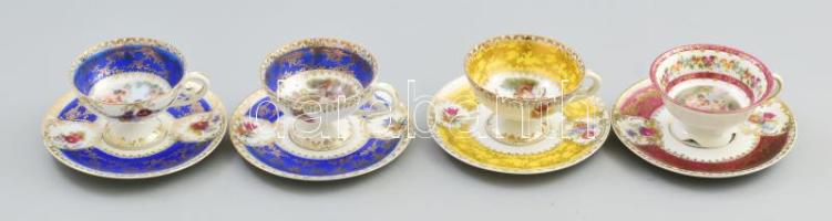 4 db cseh Alt Wien mokkás csésze antik jelenettel. Matricás, jelzett, kis kopással