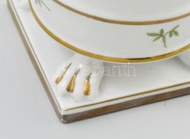 Herendi lábas kínáló. Kézzel festett, jelzett, hibátlan m: 13 cm, d: 14 cm