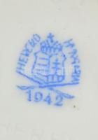 Herendi lábas kínáló. Kézzel festett, jelzett, hibátlan m: 13 cm, d: 14 cm