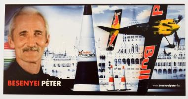 Besenyei Péter - Schwartzenberger István: Égvilágom. A valóság szárnyain. Bp., 2001, Pinto Média Kft...