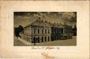 1910 Bród, Nagyrév, Slavonski Brod, Brod na Savi; Jelacicev trg / tér, üzletek / square, shops (fl)