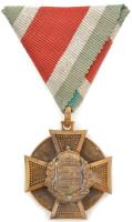 1923. Legénységi Szolgálati Díszérem bronz kitüntetés ezüstözött rátéttel, mellszalagon T:AU patina /  Hungary 1923. Medal for Long Service for the Soldiers bronze decoration with silver plated overlay on ribbon C:AU patina NMK.:360.