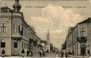 1917 Beszterce, Bistritz, Bistrita; Spitalgasse / Korház utca, Brecher M. üzlete. F. Stolzenberg kiadása / street view, shop + K. u. K. cancellation (Rb)