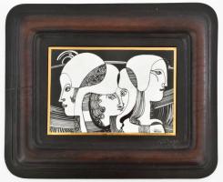 Hollóházi Szász Endre által tervezett mintával díszített porcelán plakett, bőr keretben 17x11 cm, 27x33 cm Sorszámozott 444/500