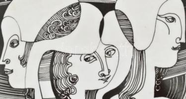 Hollóházi Szász Endre által tervezett mintával díszített porcelán plakett, bőr keretben 17x11 cm, 27...