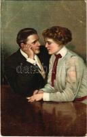 1918 Romantic couple, lady art postcard (crease)