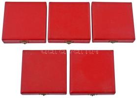 1985-1990. 5db NB II-es teke díjérem (52mm). Ebből 3db ezüstözött fém (1985-86, 1986-87, 1989-90), 2...