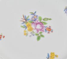 Herendi tavaszi virág mintás porcelán süteményes készlet. Hiányos. 5 + 1 db. Kézzel festett, jelzett...