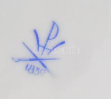 Herendi tavaszi virág mintás porcelán süteményes készlet. Hiányos. 5 + 1 db. Kézzel festett, jelzett...