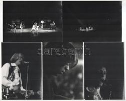 Csák Miklós (1933-2013): Omega fotók, 26 db, 12×9 és 24×17,5 cm közötti méretekben