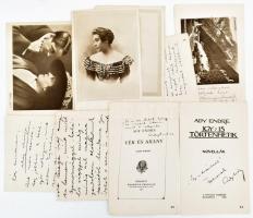 Ady-dokumentumok könyve. Bratislava-Pozsony, 1937, Eugen Prager, 2 sztl. lev. (A dokumentumok jegyzéke) + 84 facsimile dokumentum. (Komplett!) Kiadói könyvalakú dobozban, a dobozon egy-két folttal, kopásnyomokkal.