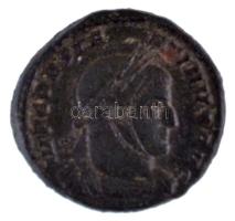 Római Birodalom / Arles / I. Constantinus 319. Follis bronz (4,01g) T:XF Roman Empire / Arles / Constantine I 319. Follis bronze "IMP CONSTANTINVS MAX AVG / VICTORIAE LAETAE PRINC PERP - PARL" (4,01g) C:XF RIC VII 190