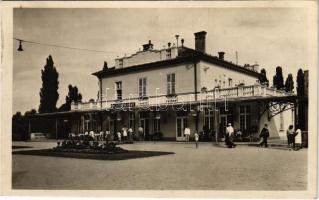 Balatonföldvár, vasútállomás