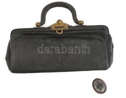 cca 1900 női bőr retikül üveggel 35 cm