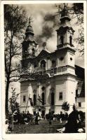 1944 Csíksomlyó, Sumuleu Ciuc; Kegytemplom búcsú idején. Andory Aladics Zoltán mérnök felvétele / pilgrimage church, Catholic fest (EB)