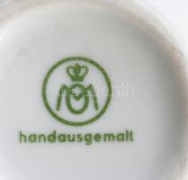 2 db porcelán vázácska, kézzel festett/matricás, az egyik jelzett, kopásnyomokkal, lepattanással, m:...