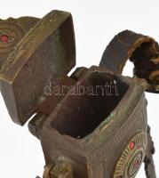Oszmán / török lőszertartó, bronz, berakásokkal, szerelékkel díszített, bőr szíjjal, 12x4 cm