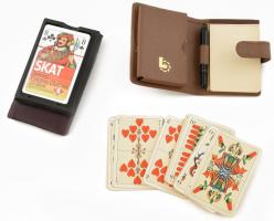 Magyar kártya pakli, egyedi illusztrációkkal, aranyozott lapélekkel, noteszes műbőr tokban, 30 lap (2 hiányzik) + Skat francia kártya pakli, bontatlan, tokban