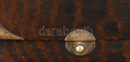 Antik bőr pénztárca, ezüst (Ag) szerelékkel, jelzéssel, sérüléssel, 12,5x5,5 cm