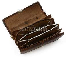 Antik bőr pénztárca, ezüst (Ag) szerelékkel, jelzéssel, sérüléssel, 12,5x5,5 cm