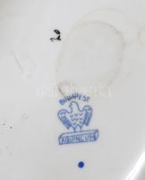 Aquincumi porcelán fésülködő akt. Kézzel festett, jelzett, némi kopással, m: 15 cm