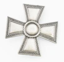 Ezüst (Ag) bross, jelzéssel, 3,5x3,5 cm, bruttó: 6 g