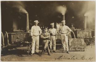 1919 A Freiwillige Landesjäger 10. századának terepi konyhája. Freikorps 1. egysége. A Freiwillige Landesjäger alakulatok csak néhány hónapig léteztek 1918. dec. 14. és 1919. június között és nagyrészt a kommunista német alakulatokkal harcoltak. 14x9 cm / Rare photo of the Freiwillige Landesjäger units' land kitchen