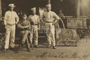 1919 A Freiwillige Landesjäger 10. századának terepi konyhája. Freikorps 1. egysége. A Freiwillige L...