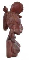 Afrikai nő büszt, faragott fa, kopással, jelzés nélkül, m: 36 cm