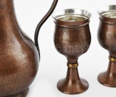 Réz boros készlet, szép állapotban, m: 35 cm, poharak m: 15,5 cm