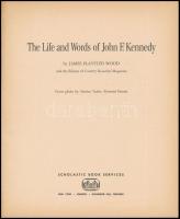 James Playsted Wood: The Life and Work of John F. Kennedy. Kiadói papírkötésben New York, 1967. Scho...