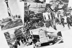 1970 A Felszabadulás 25. évfordulója 20 db fotót tartalmazó mappa 14x18 cm