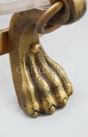 Antik üvegbetétes asztalközép kínáló, oroszlán mancsos lábakon, bronz, üveg, csorbával, d: 21 cm, m:...