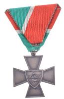 1940. "Nemzetvédelmi Kereszt" ezüstözött bronz kitüntetés eredeti mellszalagon T:XF Hungar...