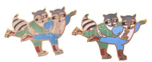 Amerikai Egyesült Államok 1980. "XIII. Téli Olimpia, Lake Placid" zománcozott fém jégkorcsolya jelvény (2db) T:UNC,AU USA 1980. "XIV. Winter Olympics Lake Placid" enamelled metal ice skates badge (2pcs) T:UNC,AU