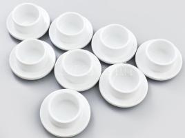 8 darab vajtartó porcelán edényke fém fedővel hozzá néhány egyéb eszköz