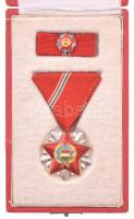 1966. "Szocialista Hazáért Érdemrend" zománcozott Br kitüntetés mellszalaggal és szalagsávval, eredeti dísztokban T:2 NMK 711