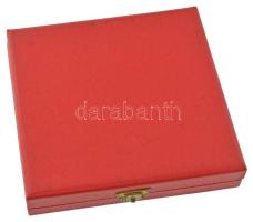 1978. "XIV. Nyári Olimpia Tata '78" öntött bronz Úttörő nyári olimpiai emlékplakett, ...